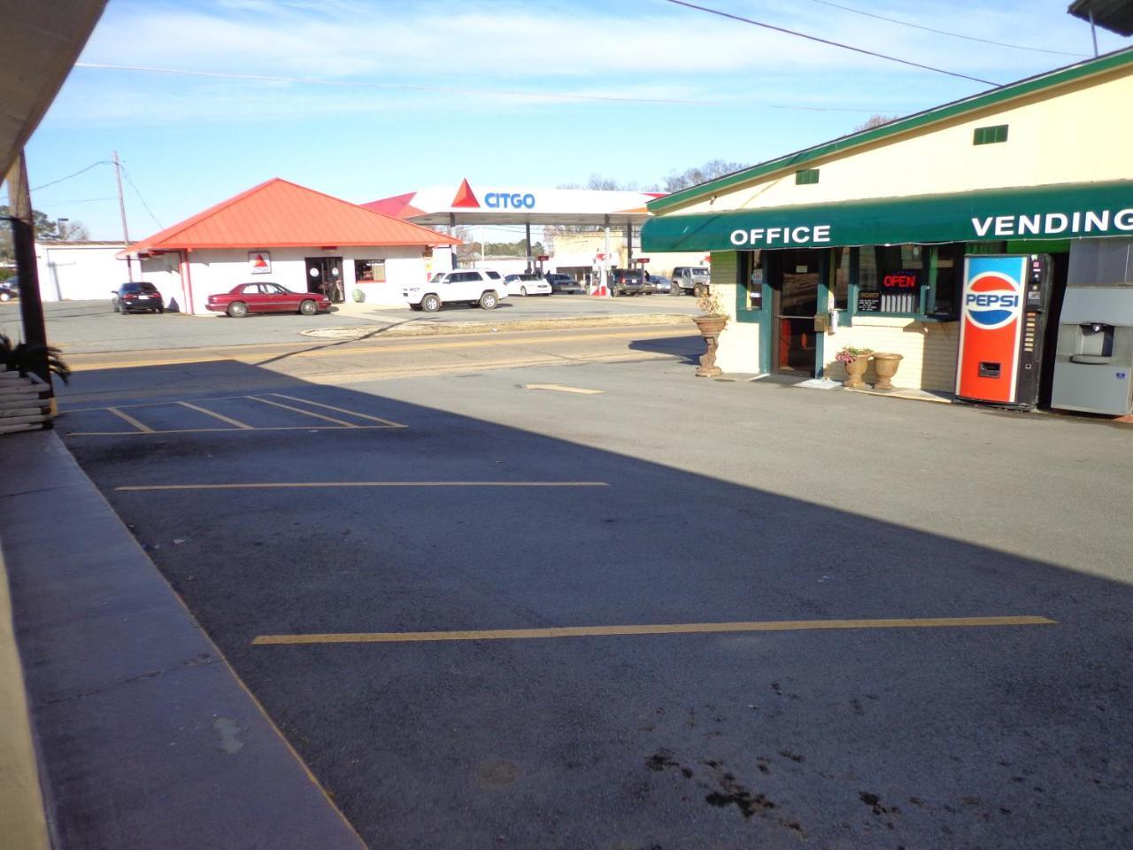 Economy Inn Express Warren Exterior foto